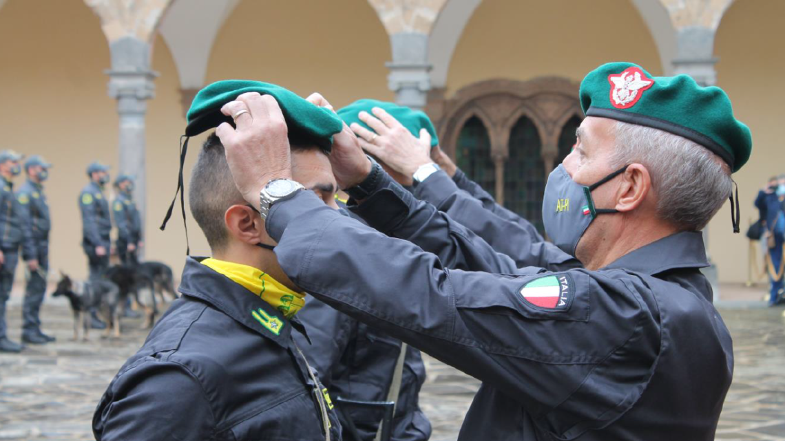 CERIMONIA CONCLUSIVA DEL 42° E DELL’8° CORSO A.T. – P.I. – SCUOLA ADDESTRAMENTO DI SPECIALIZZAZIONE DELLA GUARDIA DI FINANZA ORVIETO