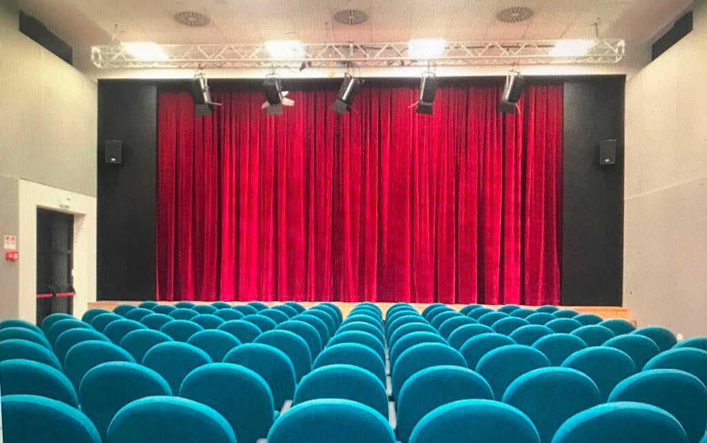 CHIANCIANO TERME, LST TEATRO ANNUNCIA LA STAGIONE TEATRALE 2021/2022 DEL TEATRO CAOS
