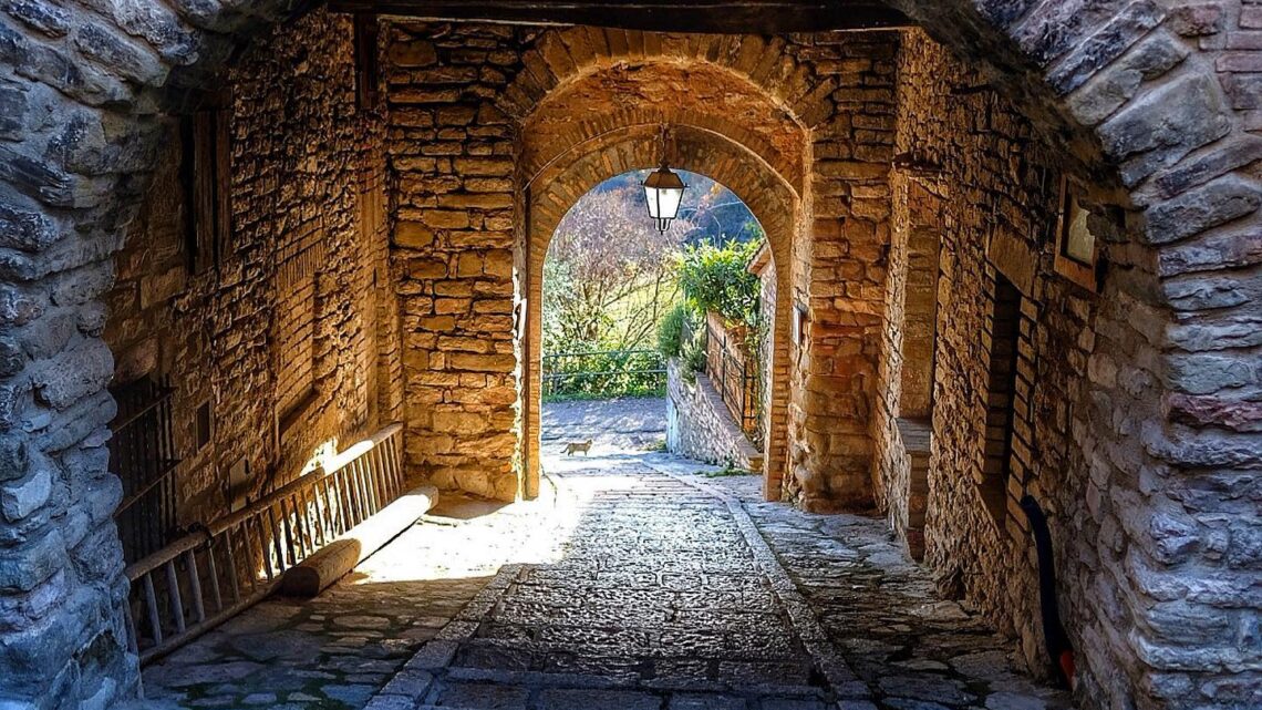 VENERDÌ 31 DICEMBRE UN TREKKING DEGLI AUGURI AD ASSISI (PG)