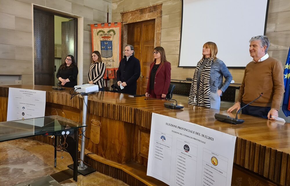 PROVINCIA, APPROVATO IN CONSIGLIO IL BILANCIO DI PREVISIONE, MANOVRA DA 108 MILIONI, PERNAZZA: “LAVORIAMO PER FAR CRESCERE L’ENTE, GRANDE IMPEGNO PER ADEGUARE LA MACCHINA AMMINISTRATIVA E SUPPORTARE COMUNI, IMPRESE E CITTADINI”