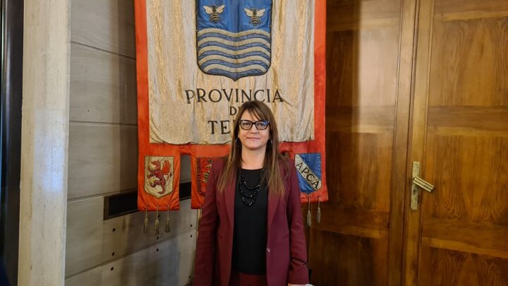 PROVINCIA, PROCLAMATA LA NUOVA PRESIDENTE LAURA PERNAZZA: “CI ATTENDONO GRANDI SFIDE, PROVINCIA PUNTO DI RIFERIMENTO PER TUTTI I COMUNI”