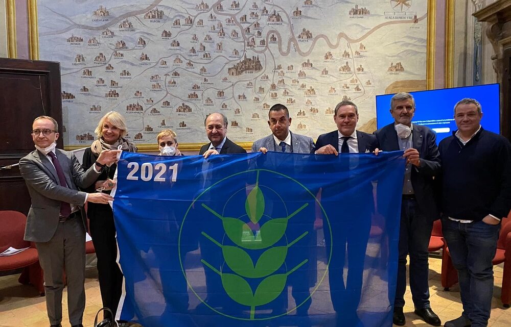 INIZIATIVA A TODI PER CELEBRARE IL RICONOSCIMENTO ‘SPIGHE VERDI’,  OTTENUTO DAL COMUNE PER IL SECONDO ANNO CONSECUTIVO.