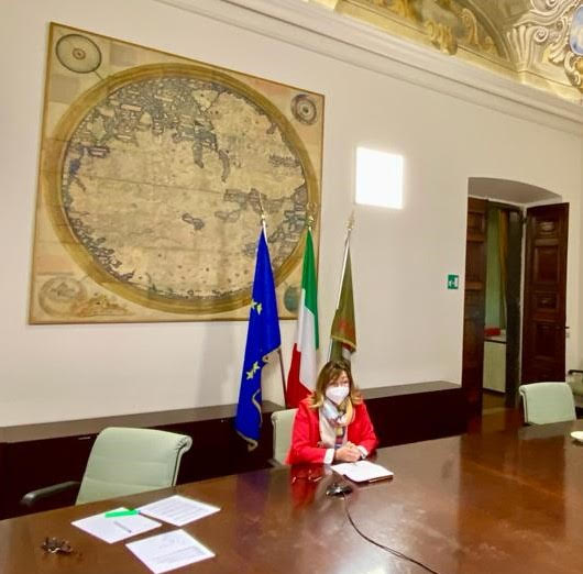 CONFERENZA STAMPA FINE ANNO: PRESIDENTE TESEI “RITORNO DI FIDUCIA NEGLI UMBRI. LAVORIAMO PER IL FUTURO DEI GIOVANI”