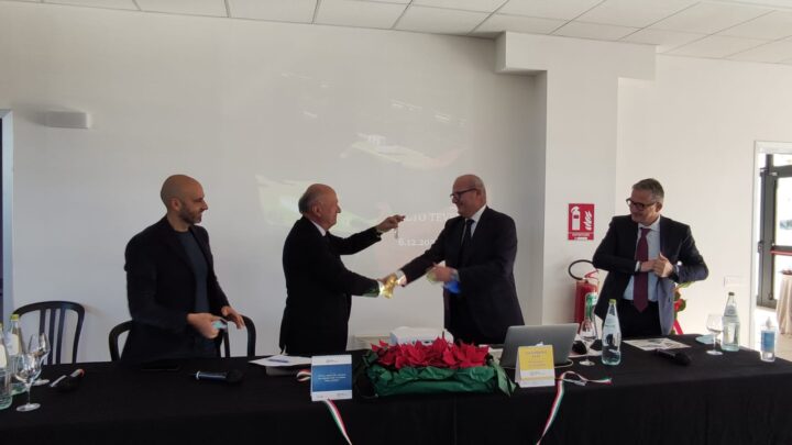 ALTO TEVERE: CONSEGNATA LA GESTIONE DELLA PIASTRA LOGISTICA. MELASECCHE: “OPERA IMPORTANTE PER LA RIPRESA E LA CRESCITA DEL TERRITORIO”