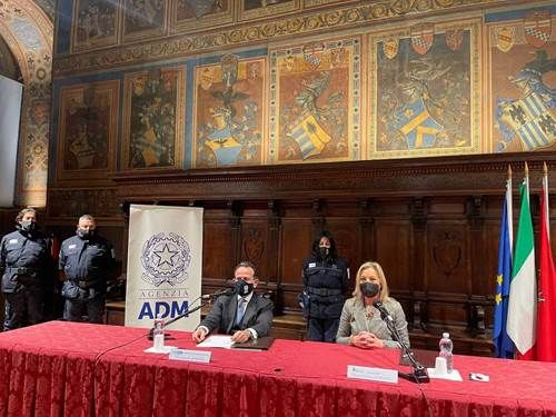 PALAZZO ROSSI SCOTTI, FIRMATO IL PROTOCOLLO PER LA REALIZZAZIONE DELLA SEDE ISTITUZIONALE DELL’AGENZIA DOGANE E MONOPOLI