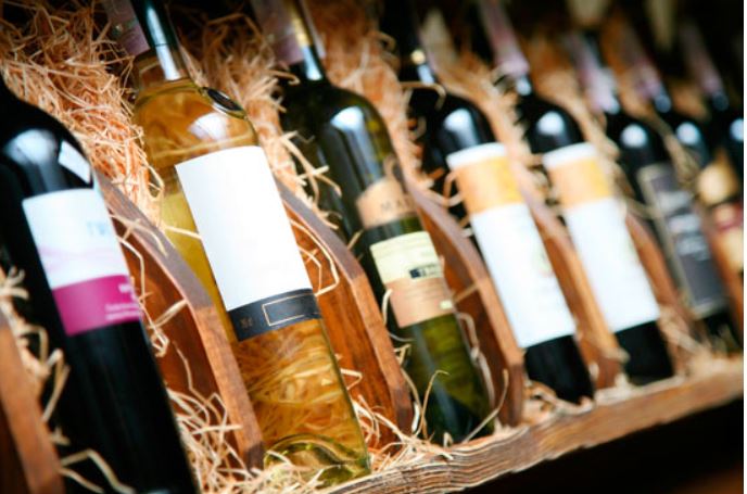 IL CONSORZIO TUTELA VINI MONTEFALCO ADERISCE  A WINE IN MODERATION  IL PRINCIPALE PROGRAMMA DI RESPONSABILITA’ SOCIALE   DEL SETTORE:  IL PRESIDENTE TABARRINI: “DICIAMO NO ALLE ETICHETTE  ALLARMISTICHE CHE L’EUROPA VORREBBE IMPORCI  NECESSARIO PROMUOVERE UNA CULTURA SOSTENIBILE   ED EDUCARE LE NUOVE GENERAZIONI   AD UN CONSUMO EQUILIBRATO”
