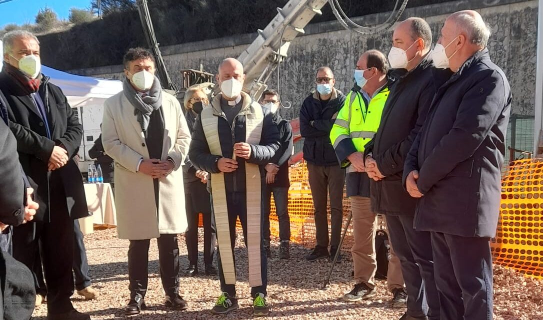 PERUGIA-ANCONA: PARTITI I LAVORI DI RADDOPPIO DELLA TRATTA VALFABBRICA-SCHIFANOIA NELLA DIRETTRICE PERUGIA-ANCONA. MELASECCHE “OPERA FONDAMENTALE NEI COLLEGAMENTI UMBRIA-ADRIATICO”