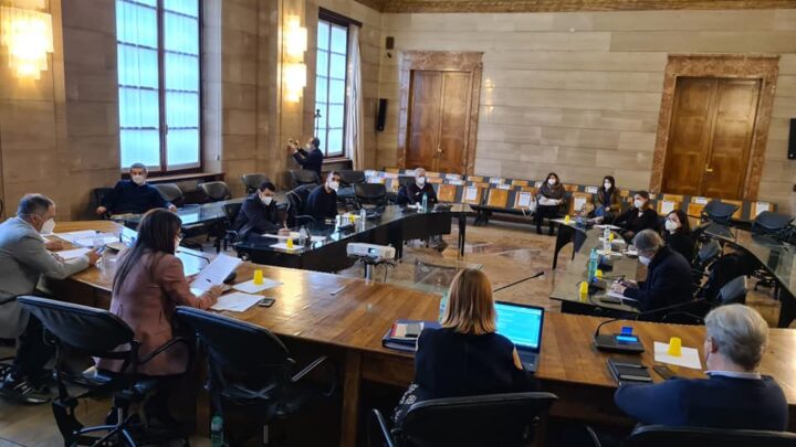 PROVINCIA, PRESIDENTE PERNAZZA PRESENTA A CONSIGLIO LINEE PROGRAMMATICHE: “ENTE SEMPRE PIÙ VICINO A CITTADINI, IMPRESE E COMUNI”, ASSEGNATE DELEGHE A CONSIGLIERI E VARATE COMMISSIONI CONSILIARI