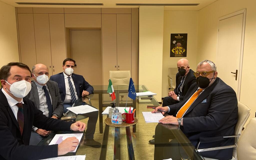 L’ASSESSORE REGIONALE MICHELE FIORONI INCONTRA I VERTICI AZIENDALI DI COLACEM