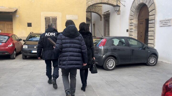 SCOPERTA EVASIONE IVA DI OLTRE 2 MILIONI DI EURO PER VENDITA AUTO: 5 INDAGATI TRA UMBRIA E LAZIO