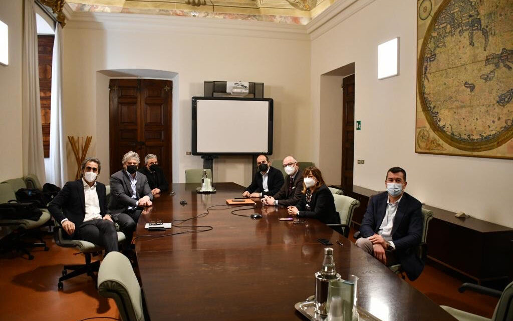 ACQUE MINERALI SANGEMINI; INCONTRO ISTITUZIONALE A PALAZZO DONINI FRA PRESIDENTE TESEI, SINDACI DI SAN GEMINI E ACQUASPARTA E I RAPPRESENTANTI DEL GRUPPO AMI