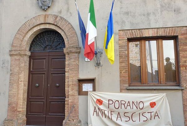 IL CALCIO A SCUOLA: INTEGRAZIONE SOCIALE, ACCOGLIENZA E RISPETTO NON FANNO RIMA CON NEOFASCISMO.