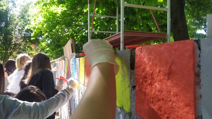 NARNI, MURALE DA STREET ART REALIZZATO IN INGRESSO VIE DEL CINEMA DA ARTISTA POMPILI E STUDENTI LOCALI