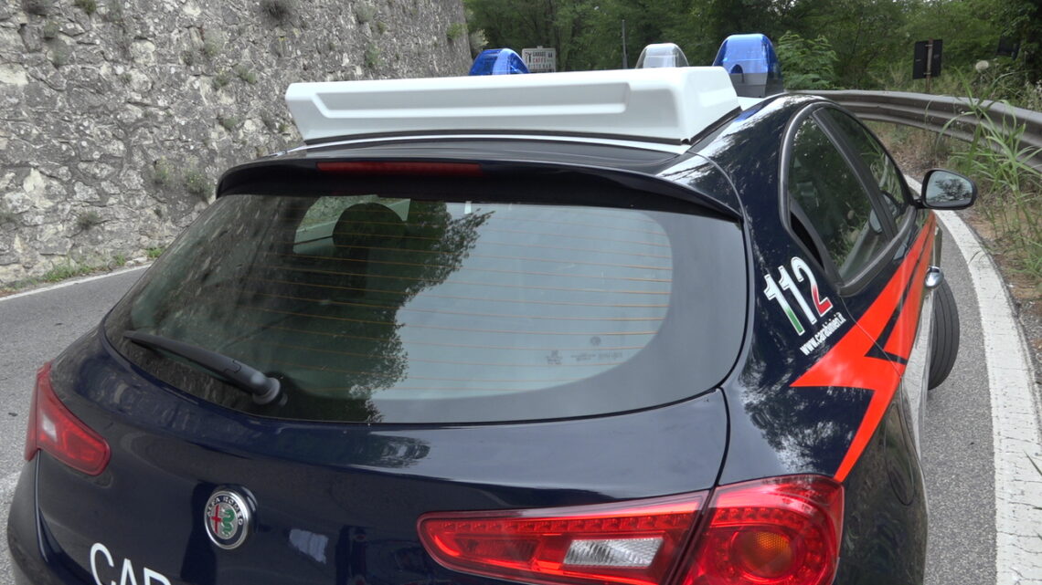 ORVIETO: COPPIA DI FIDANZATI NEI GUAI, DENUNCIATI PER SPACCIO DAI CARABINIERI.