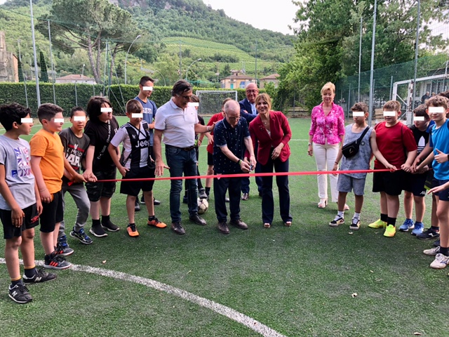 INAUGURATO IERI IL CAMPO DI CALCIO A CINQUE DI ORVIETO SCALO DOPO IL RIFACIMENTO DEL MANTO IN ERBA SINTETICA