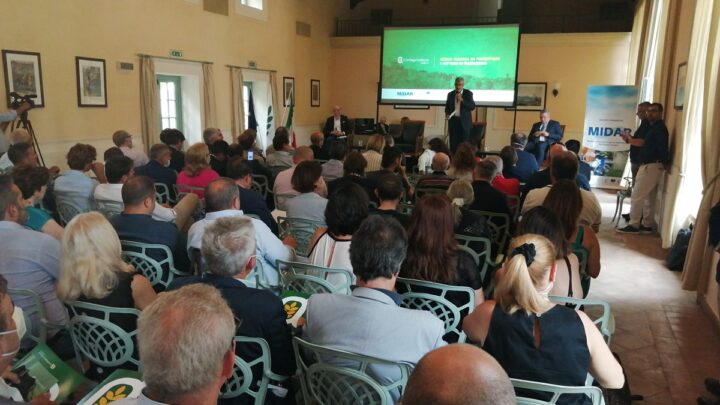 LA “SFIDA EPOCALE” DI OGGI È QUELLA DI PRODURRE DI PIÙ COME LA SITUAZIONE INTERNAZIONALE IMPONE,  A LIVELLO NAZIONALE ED EUROPEO, MA IN CARENZA DEL BENE PRIMARIO CHE È L’ACQUA.