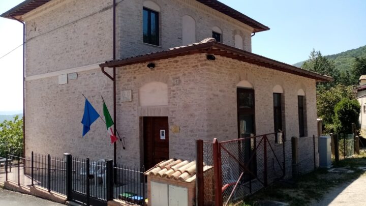 ARMENZANO INAUGURA  IL CENTRO DI AGGREGAZIONE  E IL NUOVO OSTELLO-RIFUGIO