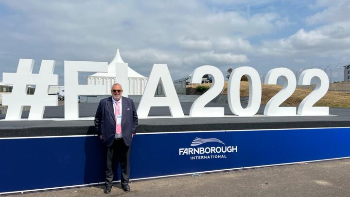 UMBRIA AEROSPACE CLUSTER PARTECIPA AL FARNBOROUGH INTERNATIONAL AIRSHOW 2022, ASSESSORE FIORONI IN VISITA ALLO STAND: RACCONTIAMO  L’UMBRIA DELLE ECCELLENZE NEI SETTORI DI AERONAUTICA, SPAZIO E DIFESA