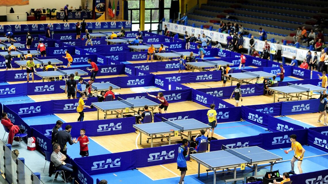 IL TENNISTAVOLO CSI ATTENDE I SUOI 16 CAMPIONI