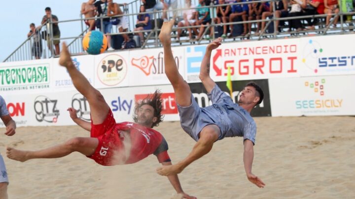 DAVIDE ARDIZZONE E LE SUE 18 CANDELINE DI BEACH SOCCER