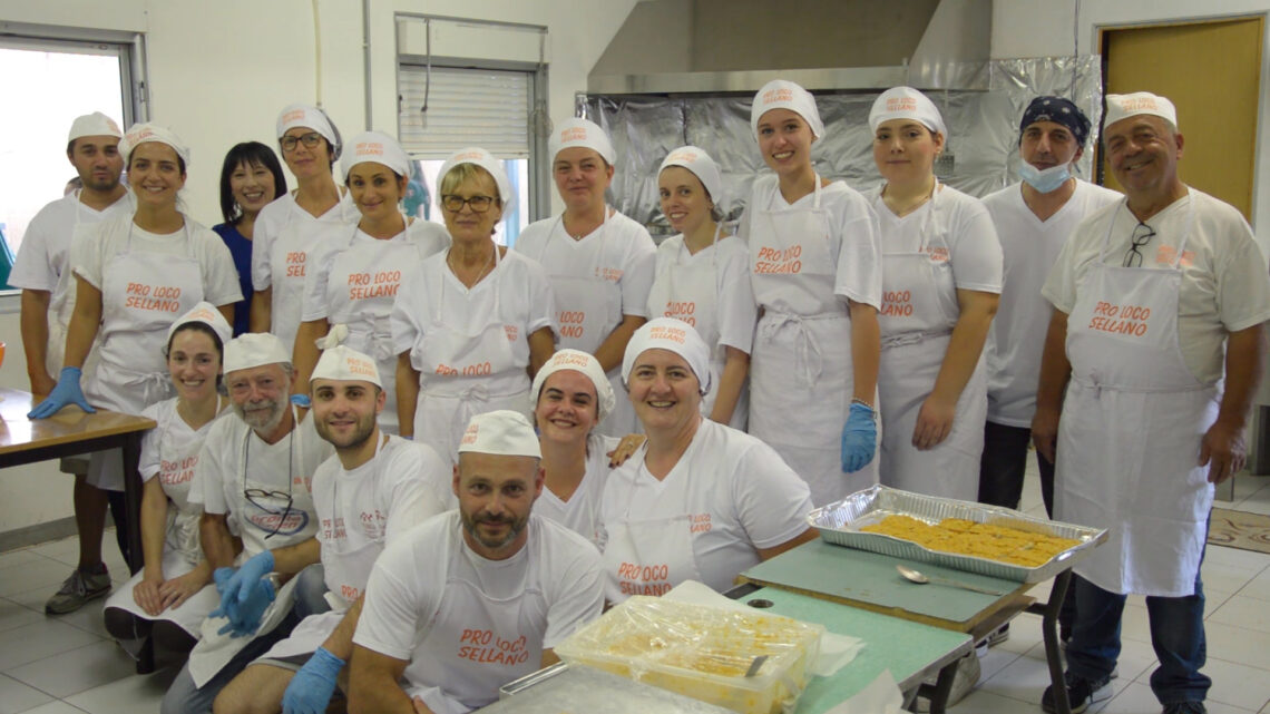 A SELLANO APERTURA BOOM PER LA SAGRA DELLA FOJATA E DELL’ATTORTA