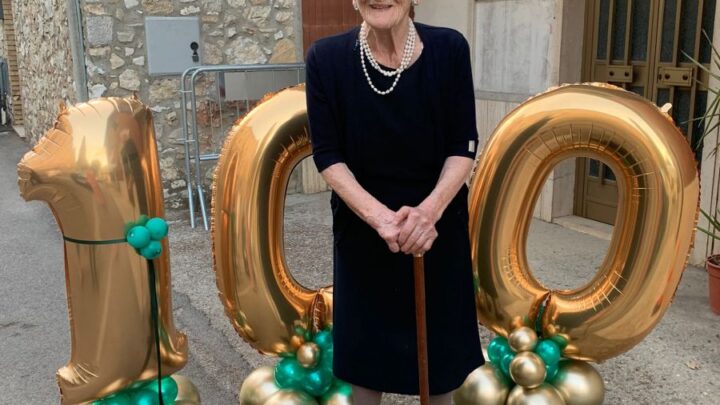 MONTECCHIO, IL SINDACO E TUTTO IL PAESE FESTEGGIANO I 100 ANNI DI ENEDINA FOSSATI