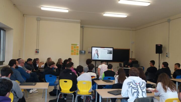 A SCUOLA DI CONSAPEVOLEZZA DIGITALE E CYBER SICUREZZA: 200 STUDENTI PARTECIPANO AL LINUX DAY