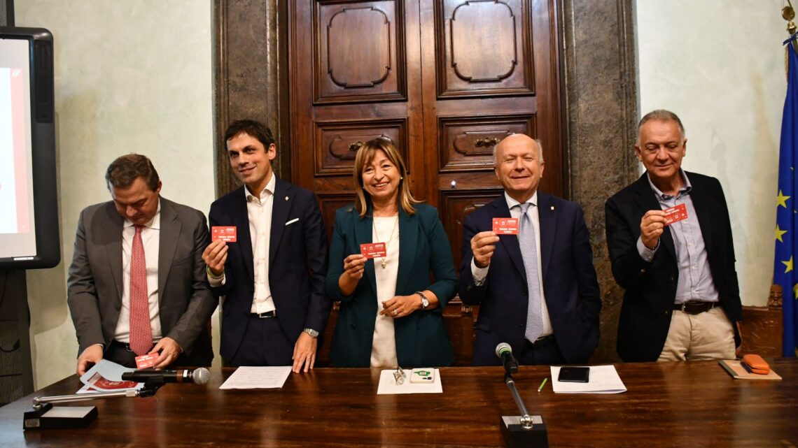 TRASPORTO PUBBLICO: PRESENTATO IL NUOVO ABBONAMENTO AGEVOLATO PER STUDENTI UNIVERSITARI. TESEI E MELASECCHE “PROGETTO INNOVATIVO NEL PANORAMA NAZIONALE FRUTTO DI GRANDI SINERGIE TRA ISTITUZIONI, OPERATORI E STUDENTI”