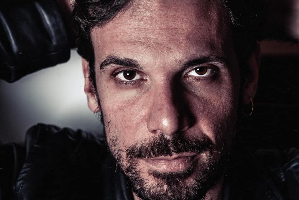 “SIPARIO!”: FRANCESCO MONTANARI AL MANCINELLI CON “PERCHÉ LEGGERE I CLASSICI” DI ITALO CALVINO