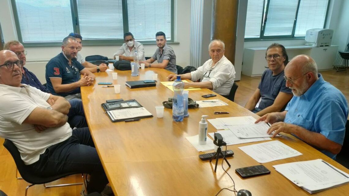 GEOMETRI PERUGIA: “IN UMBRIA INTERPRETAZIONE SCHIZOFRENICA DELLE NORME”
