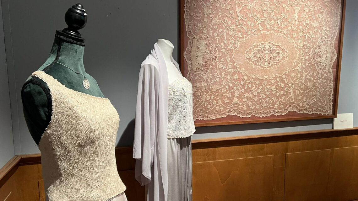 APERTA A PALAZZO COELLI LA MOSTRA “IL MERLETTO ORVIETANO”. AD ORVIETO FINO AL 6 GENNAIO 2023