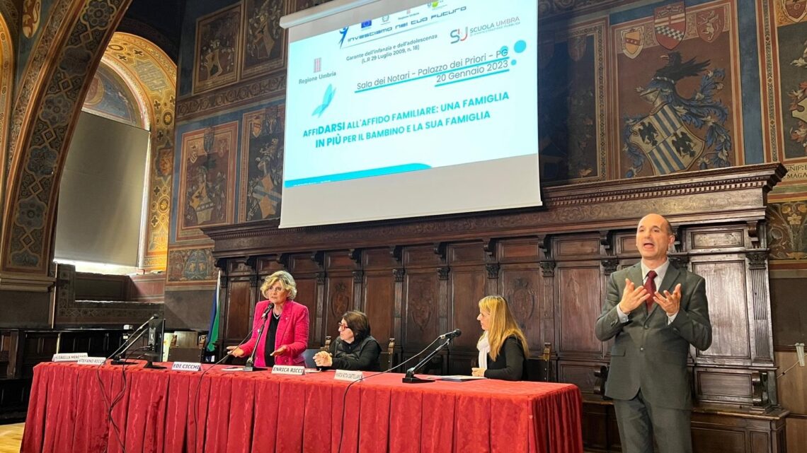 L’AFFIDO FAMILIARE COME RISORSA PER I MINORI FUORI FAMIGLIA: A PERUGIA UNA GIORNATA DI FORMAZIONE PER LA COSTRUZIONE DI UN MODELLO DI INTERVENTO CONDIVISO IN TUTTE LE ZONE SOCIALI UMBRE