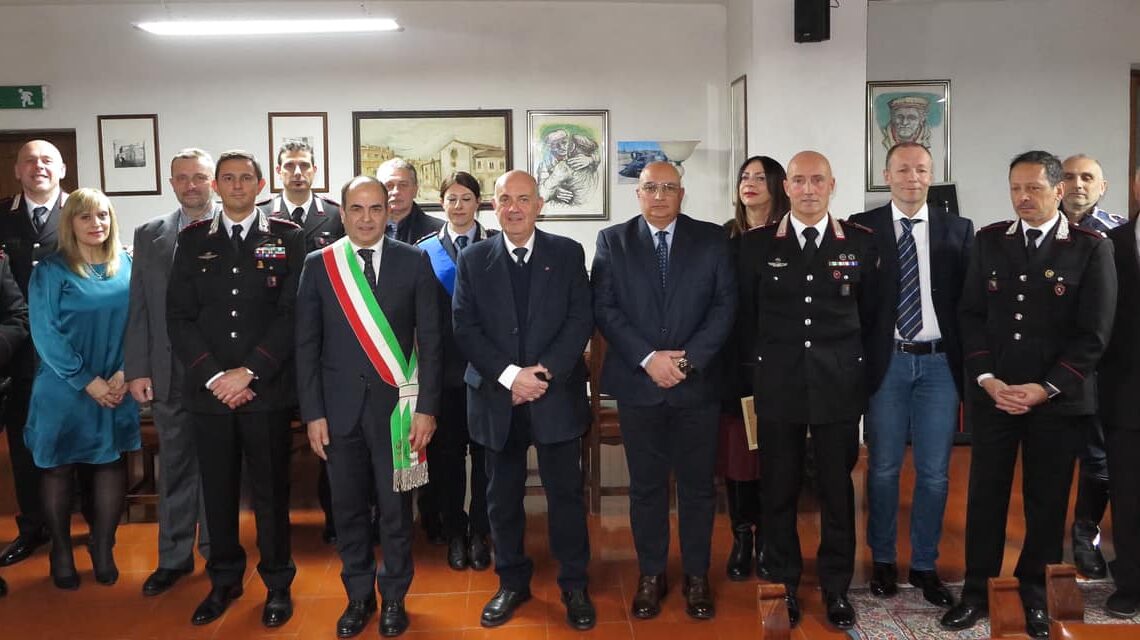 SAN GEMINI, SINDACO E GIUNTA COMUNALE CONFERISCONO UN ENCOMIO SOLENNE AI CARABINIERI 