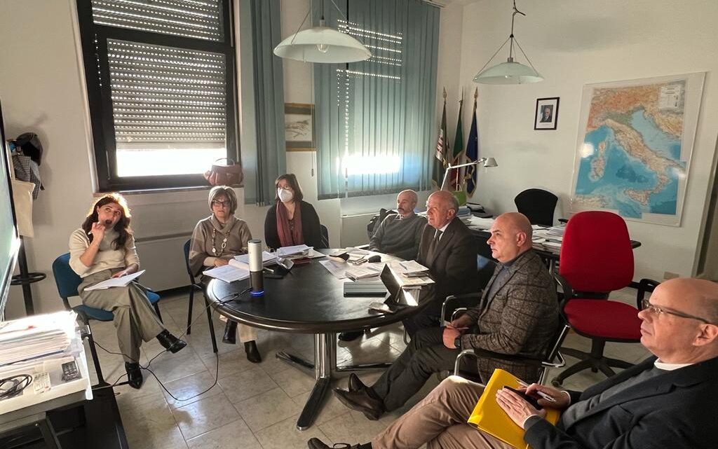 POLITICHE PER LA CASA: NUOVO REGOLAMENTO REGIONALE PER ASSEGNAZIONE ALLOGGI ATER CON I PROSSIMI BANDI. INCONTRO FRA ASSESSORE MELASECCHE, ATER E COMUNI PER L’APPLICAZIONE DELLA PIÙ RECENTE NORMATIVA  