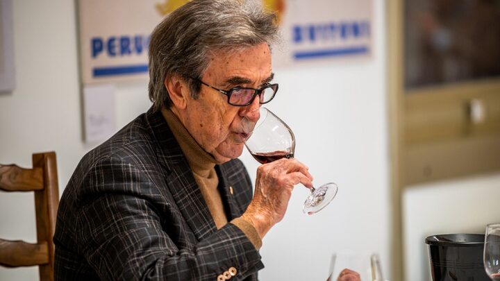 “L’UMBRIA DEL VINO”, CONCLUSE LE SEDUTE DI ASSAGGIO DELLA COMMISSIONE DI QUALITÀ PRESIEDUTA  DAL PRESIDENTE NAZIONALE E INTERNAZIONALE DEGLI ENOLOGI RICCARDO COTARELLA.