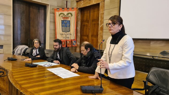 PROVINCIA, PRESENTATO L’ACCORDO CON L’USR PER IL TRASFERIMENTO DEGLI UFFICI SCOLASTICI TERNANI A PALAZZO BAZZANI