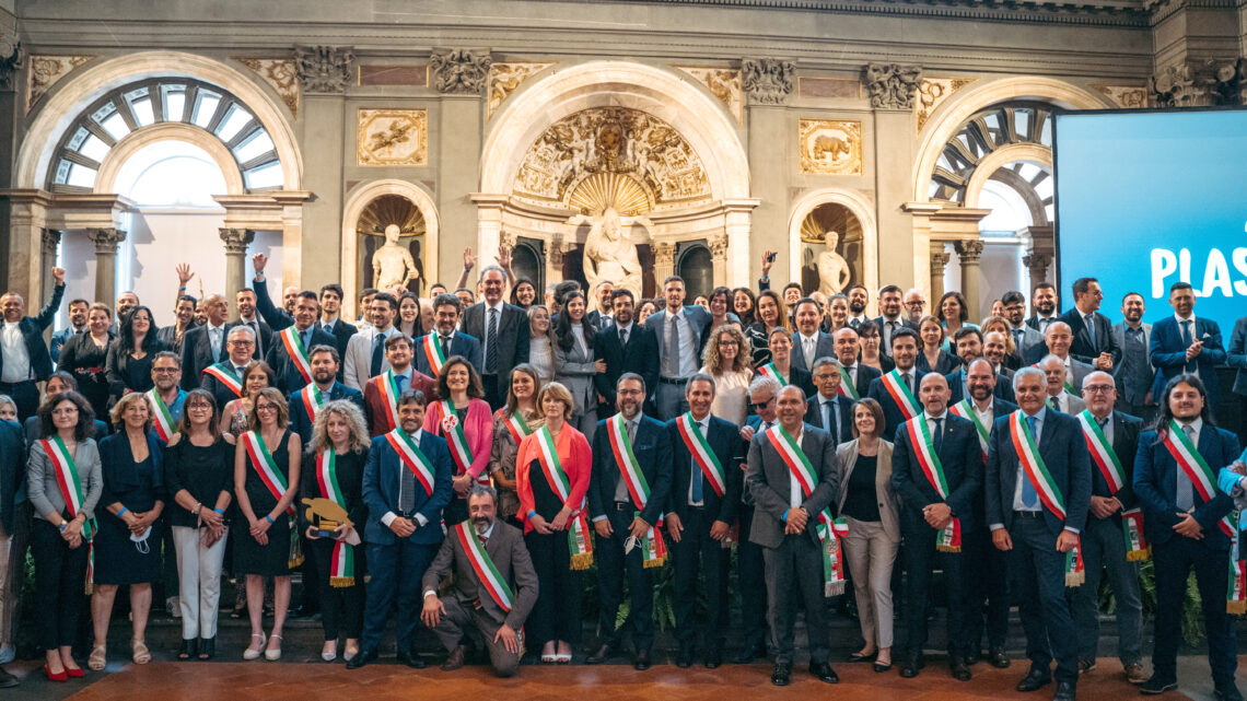 UMBRIA: DUE COMUNI VIRTUOSI DIVENTANO “PLASTIC FREE”