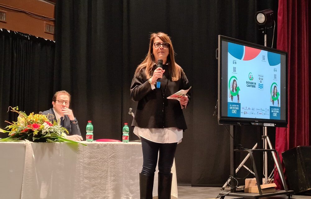 PROVINCIA, INIZIATO “GIOVANI IN CANTIERE”, A NARNI LA PRIMA FIERA DEL LAVORO, PERNAZZA: “AIUTARE LE NUOVE GENERAZIONI A SVILUPPARE I PROPRI TALENTI NELLA VITA E NEL LAVORO”