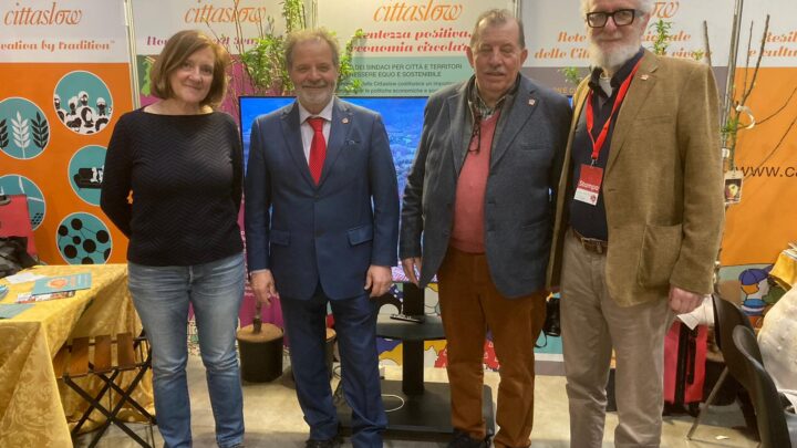 AMBIENTE, A FIERA MILANO CITTASLOW E PARRANO PORTANO L’APIARIO DI COMUNITÀ