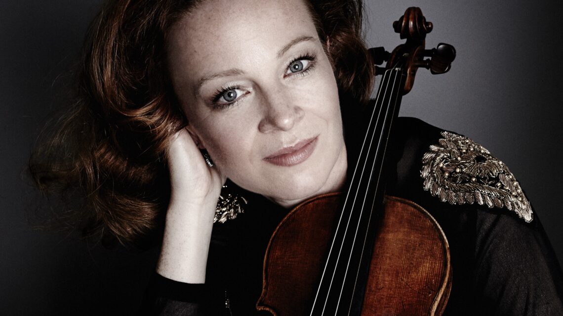 IL VIOLINO DI CAROLIN WIDMANN AL TEATRO MANCINELLI