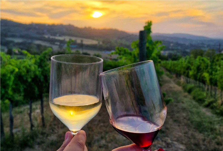 “MEVANIA WINE FESTIVAL”/ BEVAGNA  DEGUSTAZIONI CON PRODUTTORI DI BEVAGNA E DI ALTRE REGIONI  DOMENICA 30 APRILE 2023