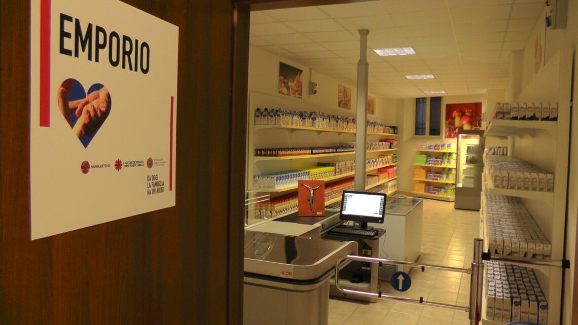 EMPORIO DELLA SOLIDARIETA’ TERNI – NUOVI SERVIZI PER IL CONTRASTO ALLE POVERTA’ GRAZIE AL FINANZIAMENTO DELLA FONDAZIONE CARIT