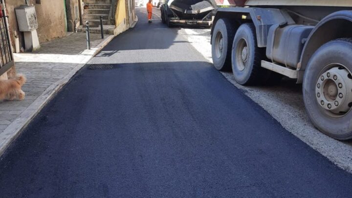 PROVINCIA, VIABILITÀ: 300MILA EURO PER NUOVE PAVIMENTAZIONI STRADALI FRA BASCHI, MONTECCHIO E ALVIANO