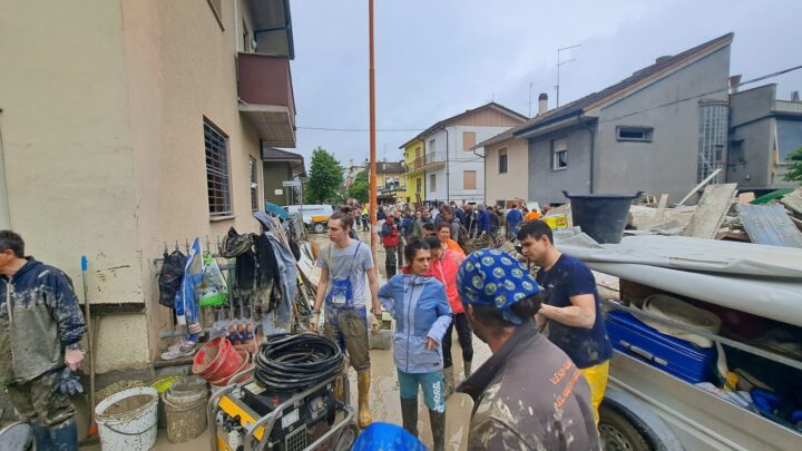 ALLUVIONE EMILIA ROMAGNA: PARTITA DA CITTÀ DI CASTELLO NUOVA COLONNA MOBILE DELLA REGIONE UMBRIA E DELLE ORGANIZZAZIONI DI VOLONTARIATO DI PROTEZIONE CIVILE