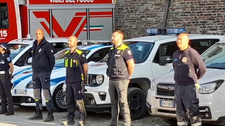 ALLUVIONE IN EMILIA-ROMAGNA, L’UMBRIA INVIA IL TERZO CONTINGENTE PER FAR FRONTE ALL’EMERGENZA, COMPOSTO DA 5 FUNZIONARI DI PROTEZIONE CIVILE E 24 VOLONTARI