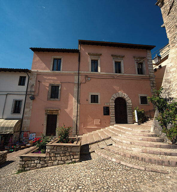 CASCIA, MUSEO CIVICO: INIZIATI LAVORI DI ADEGUAMENTO IMPIANTISTICO, ILLUMINOTECNICO E FUNZIONALE