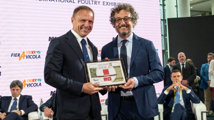 FARINA DI BASALTO® MOSTRA LE SUE ATTITUDINI A LEGAMBIENTE CON I MACCHINARI MARTIGNANI IN COLLABORAZIONE CON ZERO RESIDUI