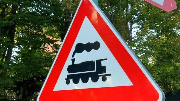 CHIUSO IL TAVOLO TECNICO PER L’INDIVIDUAZIONE DEL SITO PER LA NUOVA STAZIONE ALTA VELOCITA MEDIOETRURIA: LO STUDIO SCIENTIFICO CONDOTTO DA RFI HA INDIVIDUATO CRETI, LOCALITÀ NEI PRESSI DELLA STAZIONE DI TERONTOLA, COME IL PIÙ ADATTO