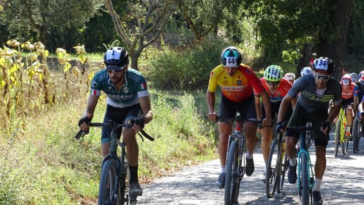 CICLISMO: GLI 11 CAMPIONI DEL GRAVEL