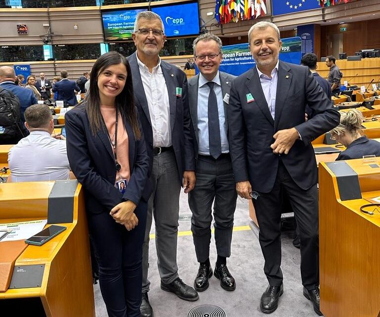 ‘EUROPEAN FARMER’S DEAL’, ALLA CONFERENZA ORGANIZZATA DAL PPE A BRUXELLES  NELL’EMICICLO DEL PARLAMENTO EUROPEO EVIDENZIATO IL RUOLO FONDAMENTALE DELL’AGRICOLTURA.